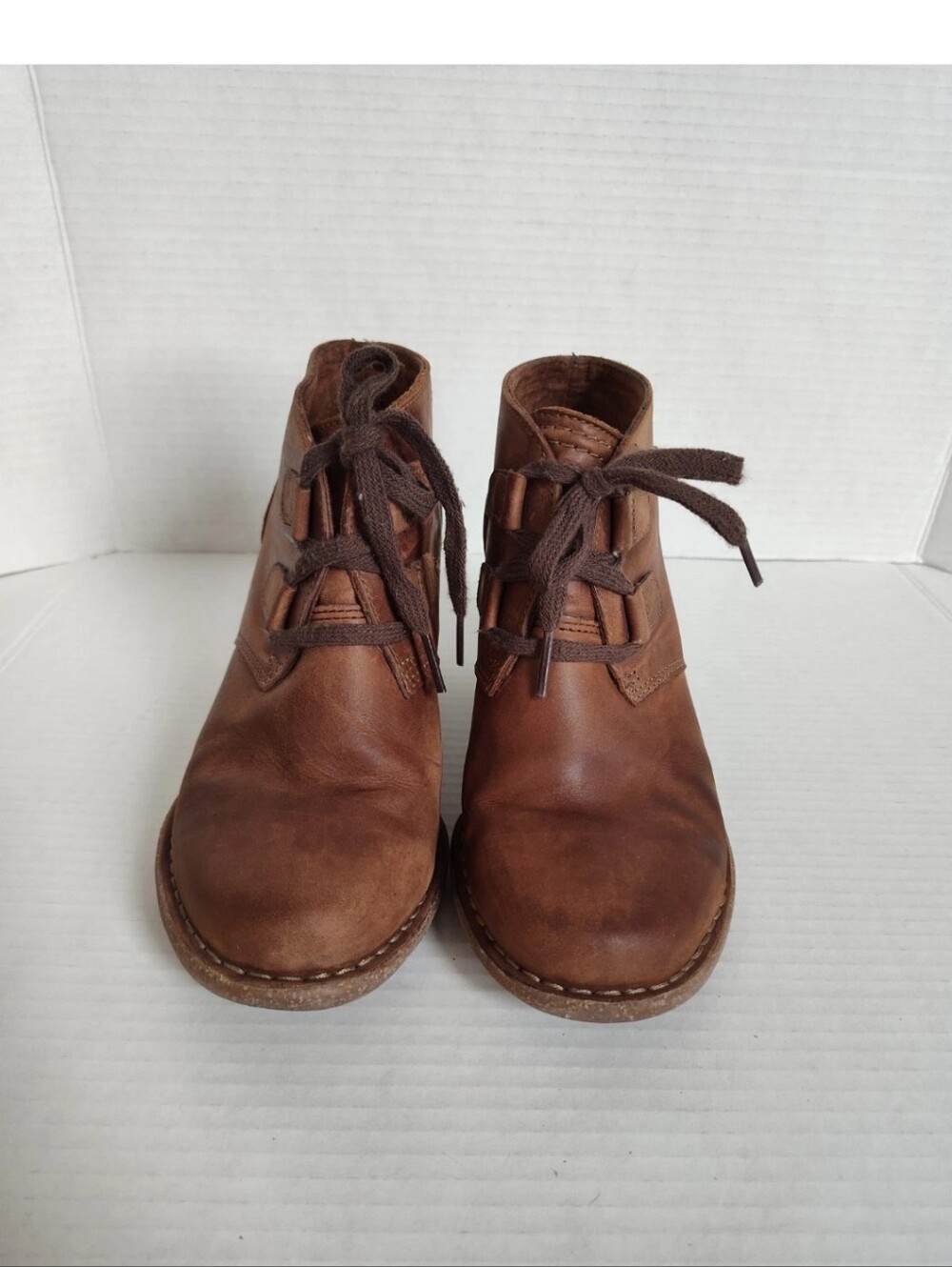 Clarks Artisan Carleta Lyon Brown Leather Ankle Boots Size 7W Lace up - Picture 2 of 8
